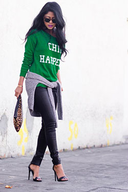 Cute Outfits With Black Leggings For School on Stylevore