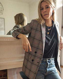 Street Style Checkered Blazer Outfit | Plaid Blazer Street Style ...