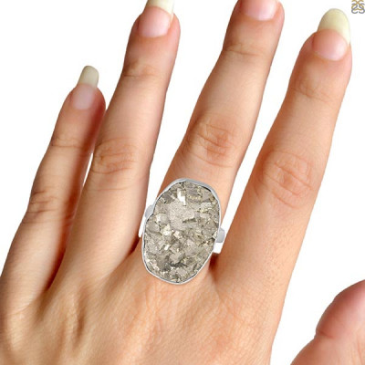 Pyrite Ring - The Beautiful Shiny Gemstone: 