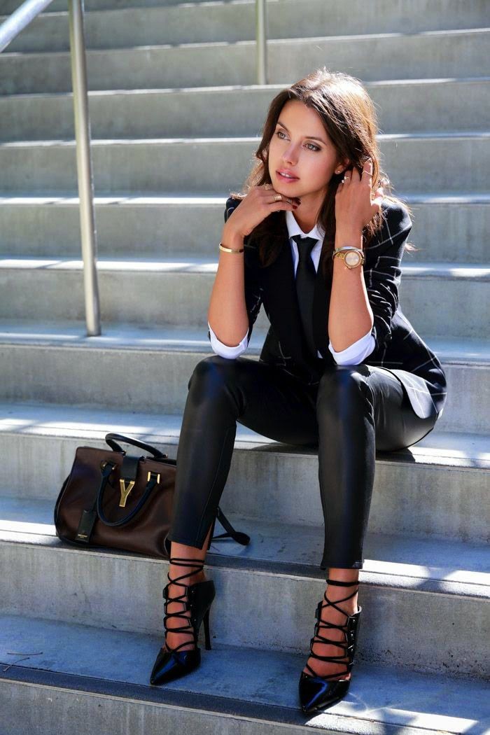 Girl Boss Look On Stylevore