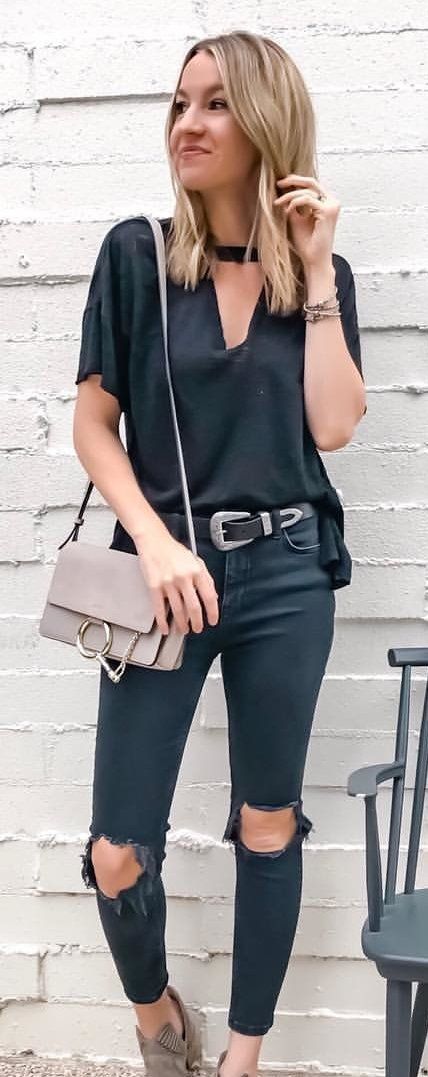 Classy outfit ideas for a college girls on Stylevore