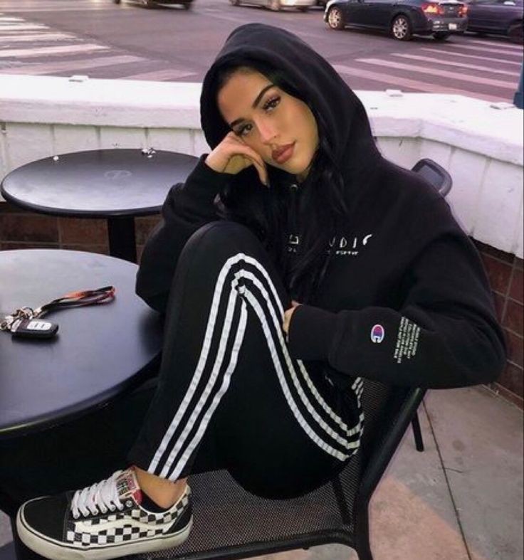 adidas joggers women outfit