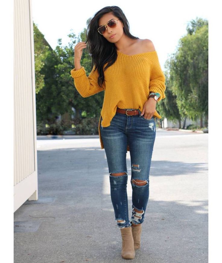 Yellow baggy sweater jean outfits on Stylevore