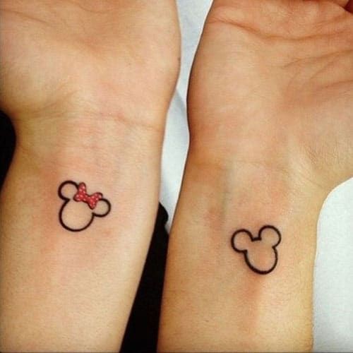 19 Cute Mickey Mouse Finger Tattoos