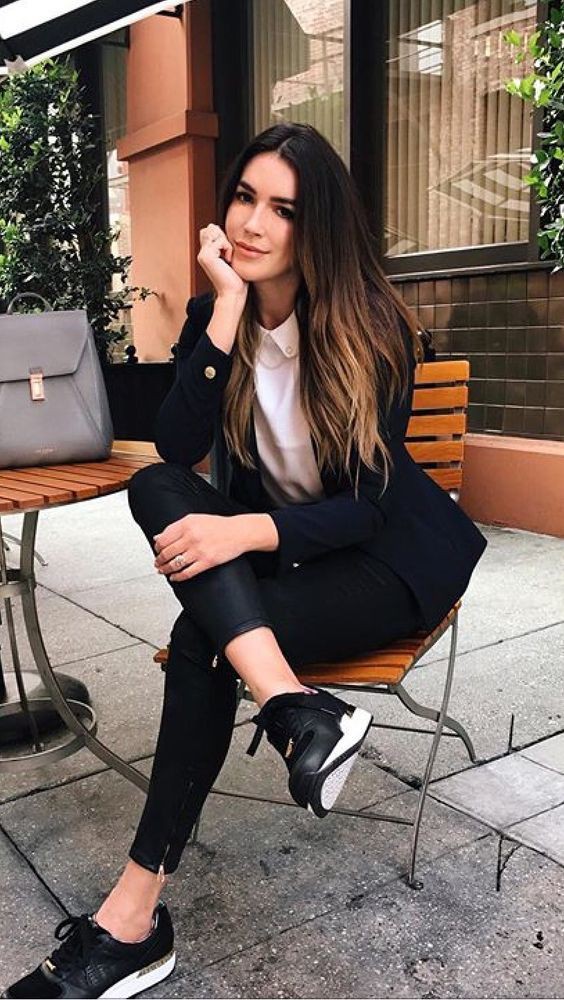 College Outfits For Girls To Rock This Winter On Stylevore