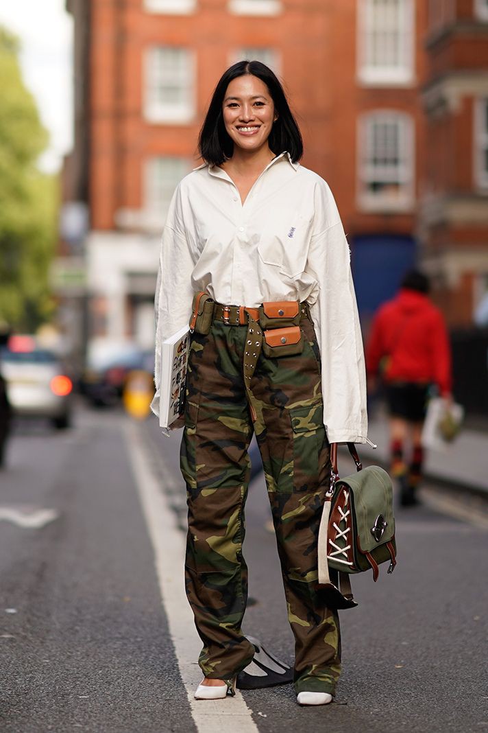 From Utilitarian Origins to '90s Chic: Cargo Pants Outfit Ideas