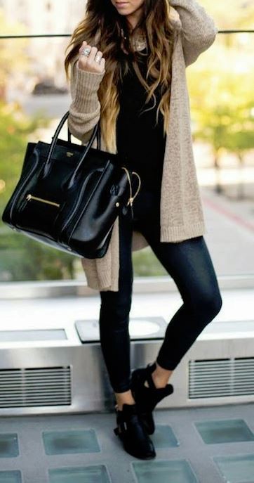 Nice and elegant look leggings negro, Leather look leggings | Leather Legging  Outfit | Casual wear, Legging Outfits, Winter clothing