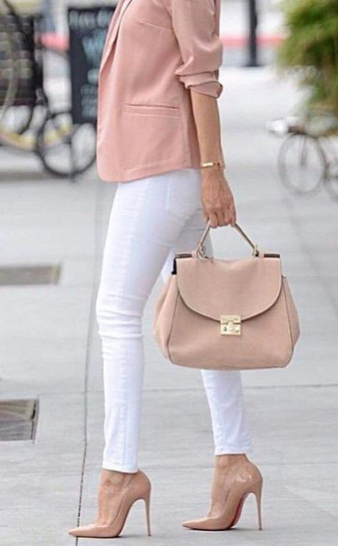 Outfits con tacones rosa palo | Spring Outfits For Women | Casual wear,  Spring Outfits, Street fashion