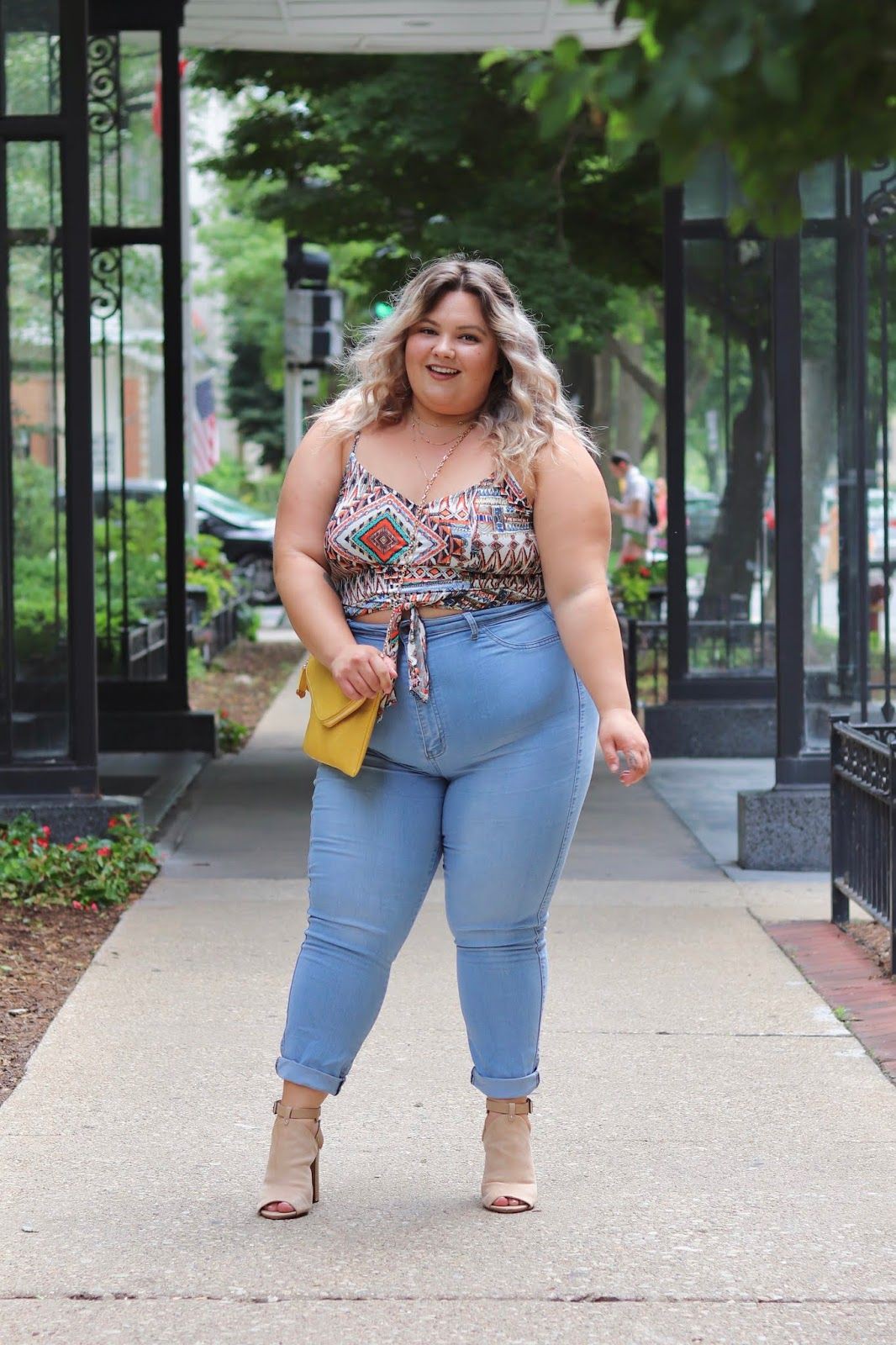 Crop Top Outfits Curvy Girl Crop Top Outfits Plus Size Addition Elle Crop Top Crop Top Outfits 
