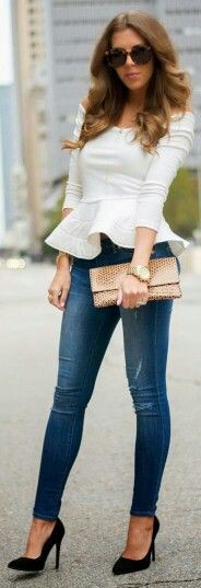 Outfit blusa peplum negra, Tube top | Blue Jeans Top Combination | blue ...