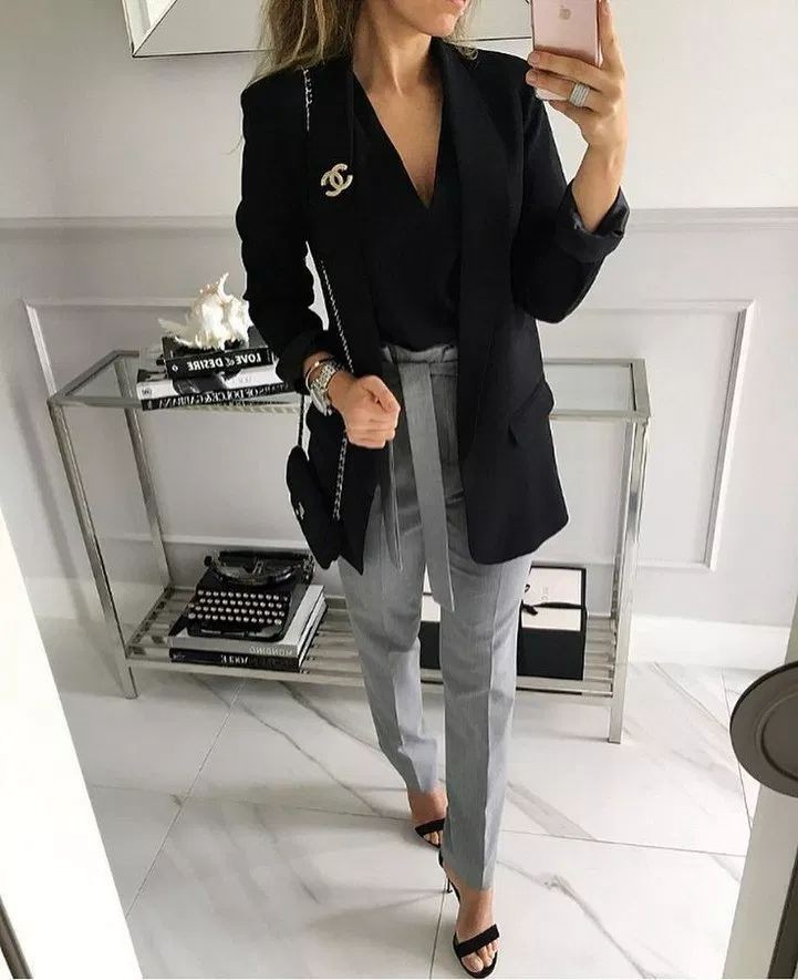 Black blazer instagram outfit, Informal wear | Business Casual Outfits ...