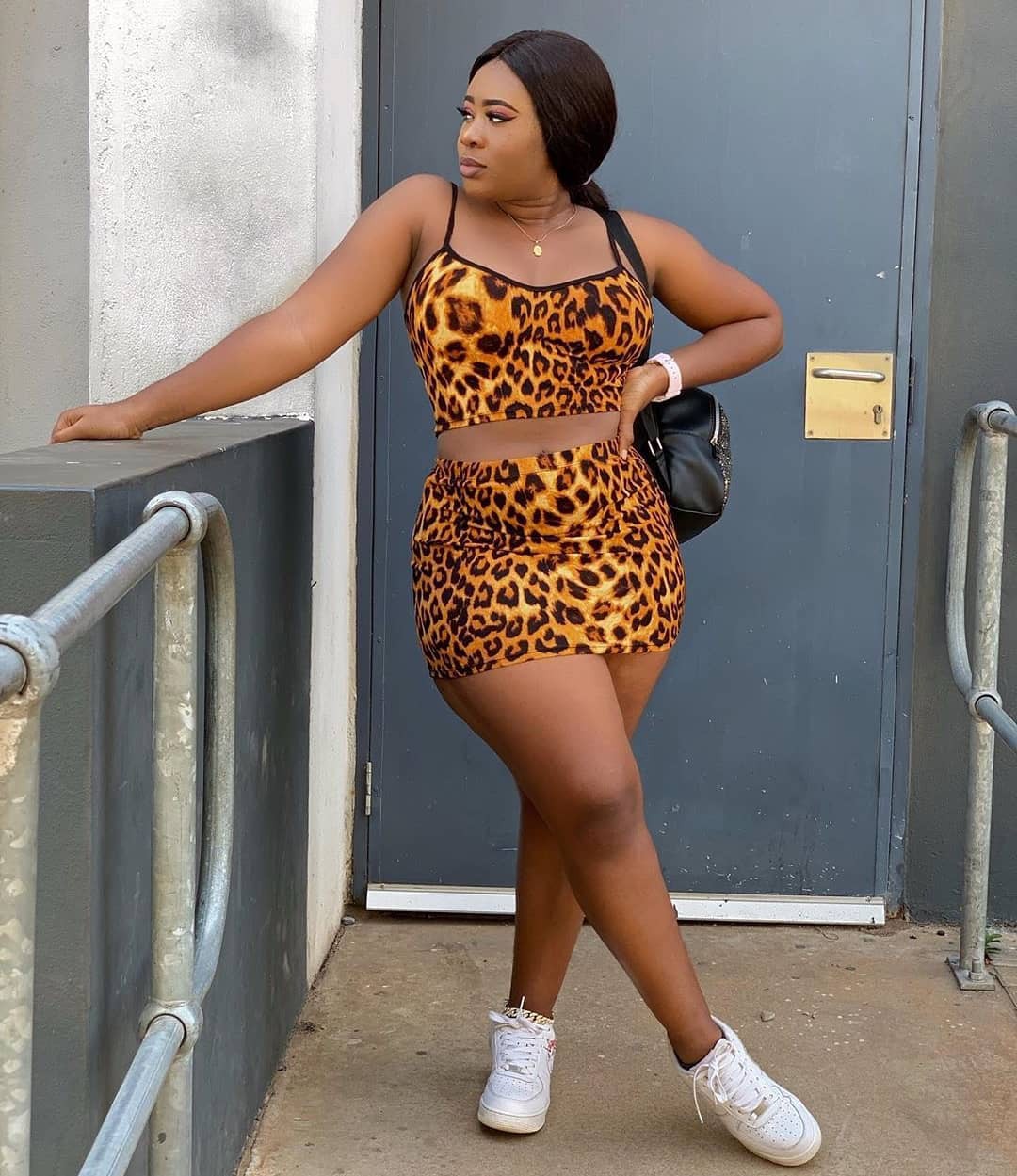 Lovely Outfit Ideas Nekisha Taneil Full Back Support African Sexy