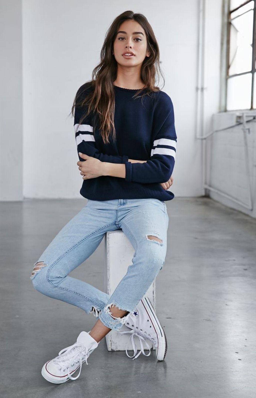 Boyfriend jeans and converse outfit | Outfits For Skinny Women | Casual  wear, Skinny Women Outfits, Slim-fit pants