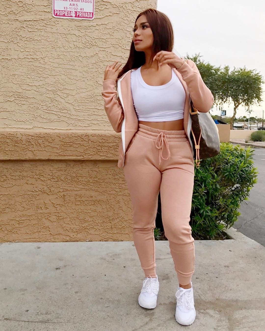Thick Girl Summer Lookbook Outfit Ideas, Fashion accessory, Cocktail ...
