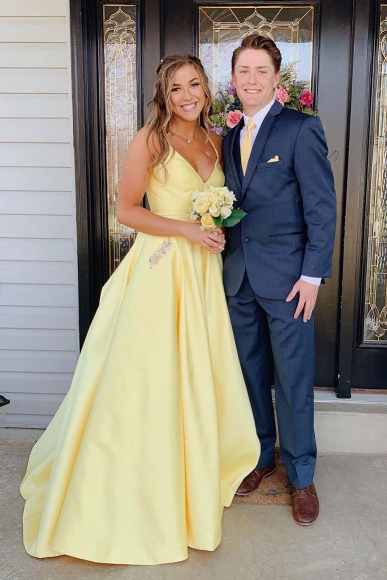 yellow prom outfits