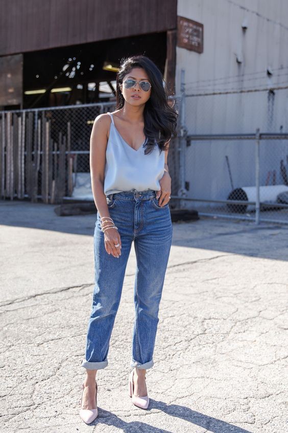 High waisted blue jeans outfit | Outfits For Skinny Women | Casual wear, Crop  top, Jean jacket