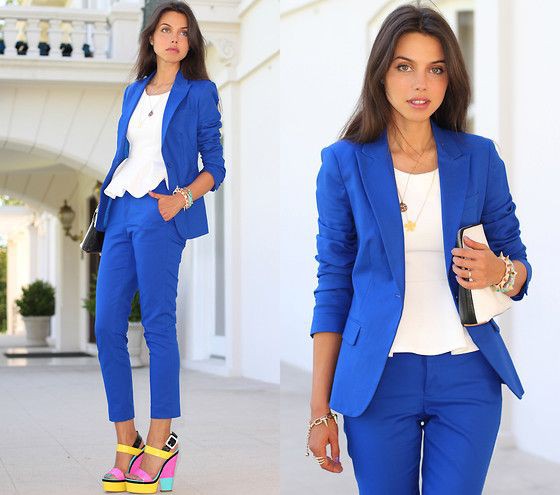 Blazer feminino azul royal, Royal blue | Blue Blazer Outfit Women ...