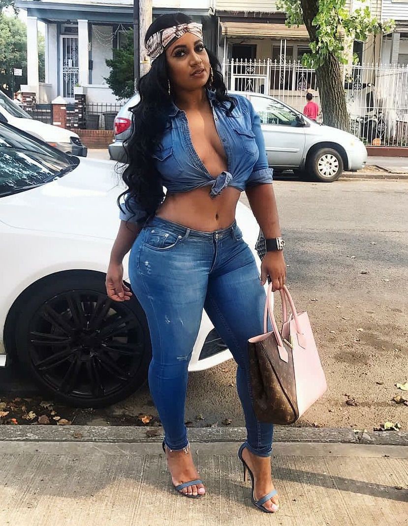Sexy black women in jeans | Black Girls 