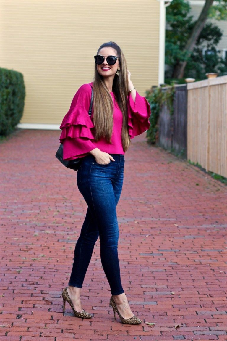 Outfit blusa fucsia y jeans | Outfit With Bell Sleeve Tops | Sleeve Tops Outfit, blue,