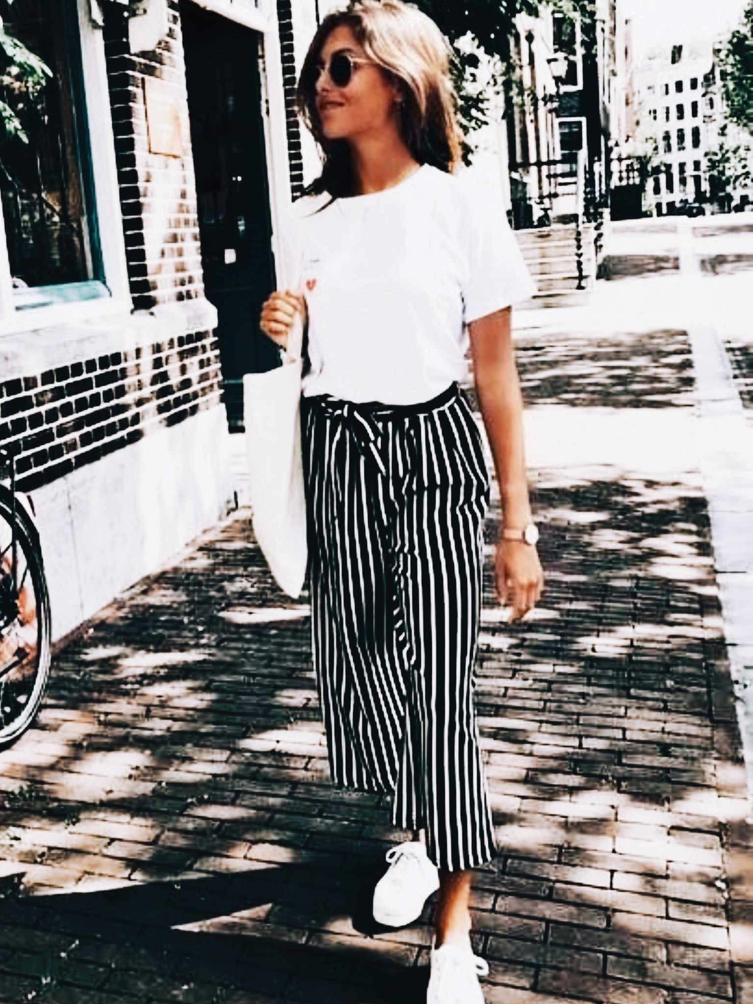 100 Answers to the AgeOld Question What Should I Wear  Simple outfits  Stripe pants outfit Bloglovin fashion