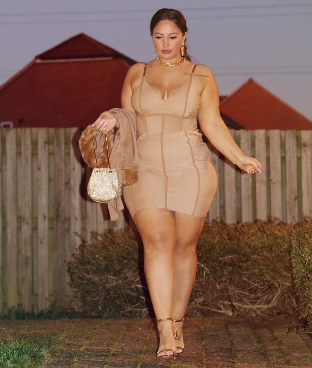 Brown Dresses Ideas With Dress Woman Thighs Hot Legs Plus Size
