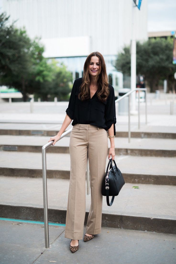 What to Wear with Khaki Pants 20 Khaki Pants Outfit Ideas for Women  Her  Style Code