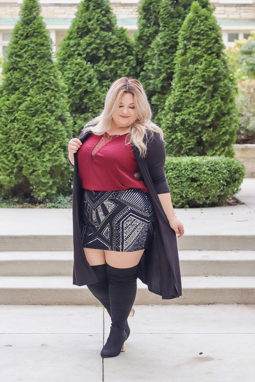 Skirt and knee high boots plus size outfit | Plus Size Date Outfit Ideas | Date Outfits, blog, Knee High Boot