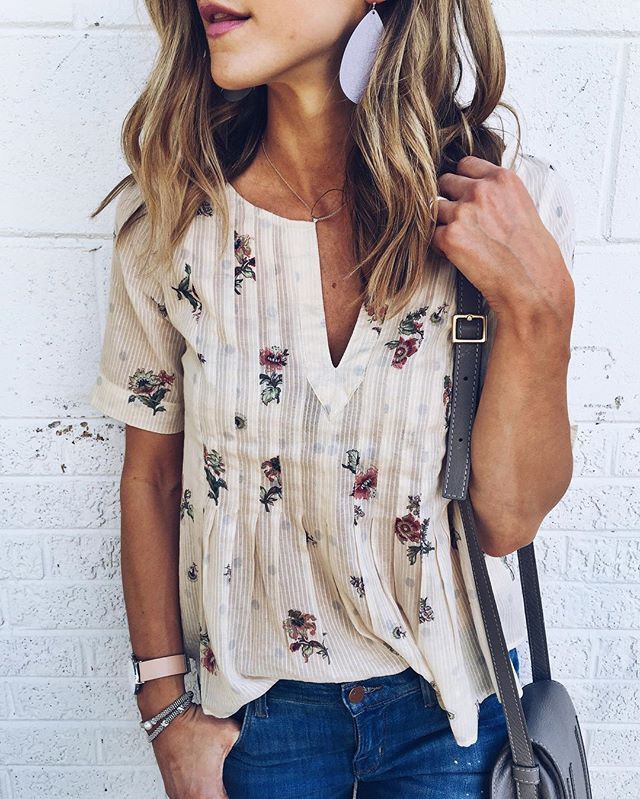 Outfit ideas casual leather earrings, casual wear, long hair, t shirt ...