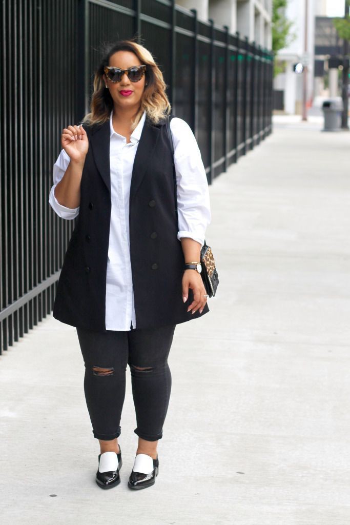 White outfit ideas with leggings, trousers, blazer | Plus Size Date ...