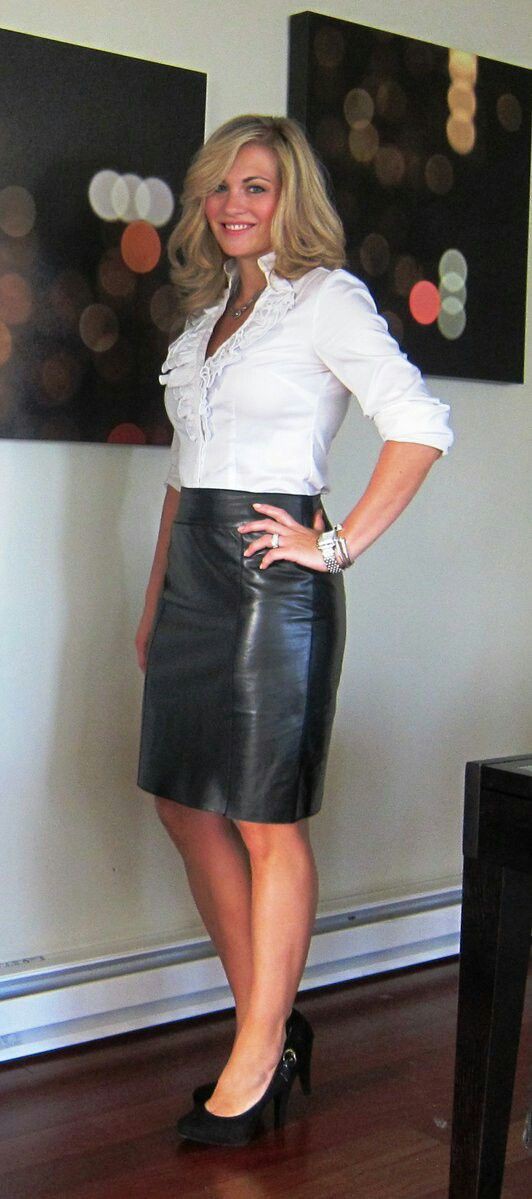 Hot Women In Leather Skirts Faux Leather Skirt Outfit High Heeled Shoe Leather Clothing