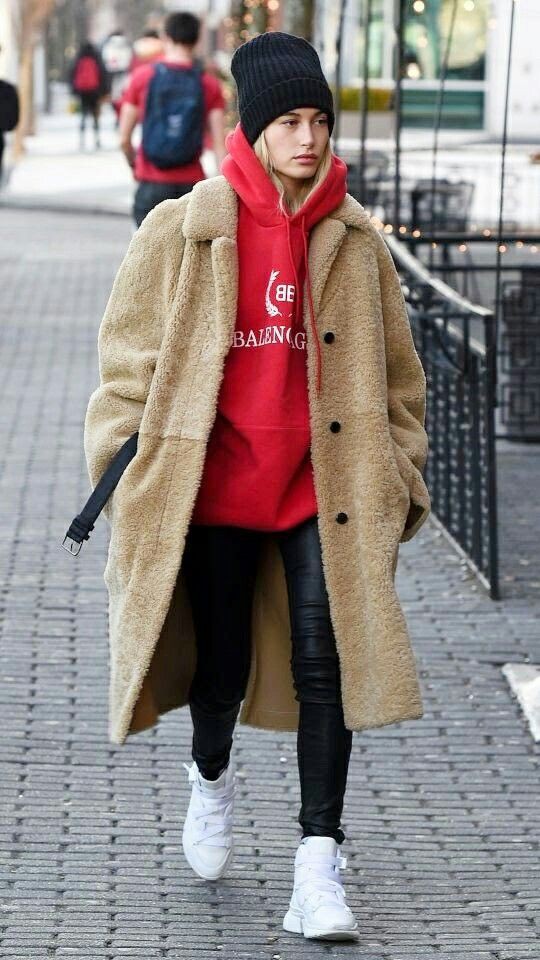 Colour outfit ideas 2020 red hoodie outfit hailey rhode bieber, street fashion Shearling Coat Outfits | Hailey Rhode Bieber, Street fashion, winter outfits