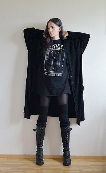 Clothing ideas goth grunge fashion knee high boot, alternative rock |  Graphic T-Shirt Outfits | Alternative rock, Black Outfit, Goth subculture