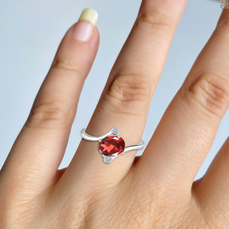 Red Blood Precious Seeds - The Garnet Ring: 