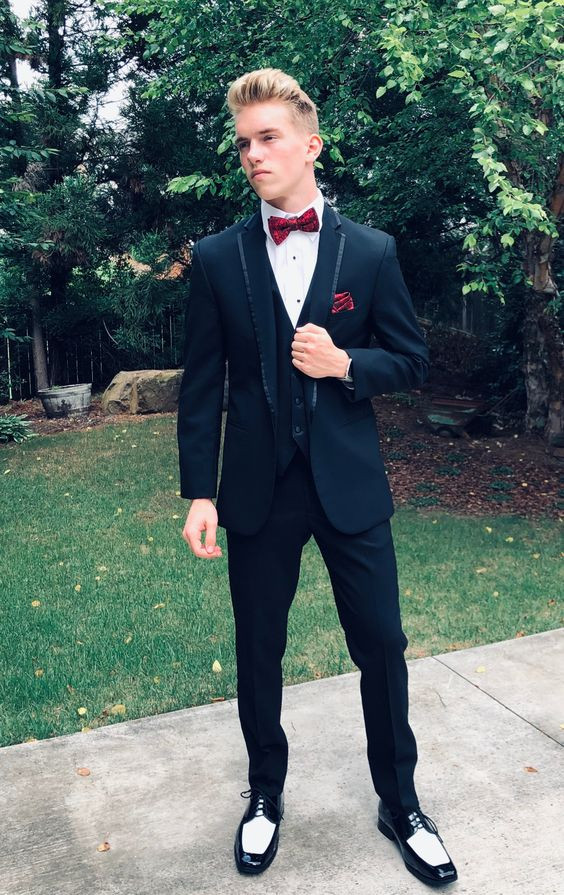 Dark Blue And Navy Suit Jackets And Tuxedo, Men's Prom Clothing Ideas ...