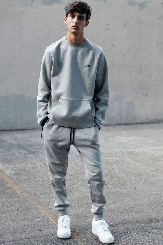 Grey Casual Trouser, Winter Casual Outfits With Grey Sweatshirt, Outfits Con Air Force 1 Hombre: 