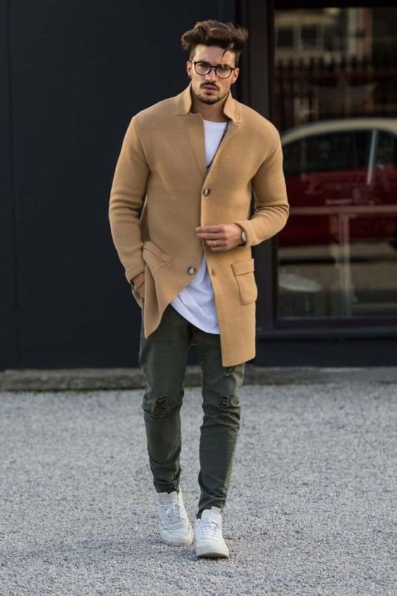 Beige Winter Coat, Winter Ideas With Green Jeans, Long Coat Outfit ...