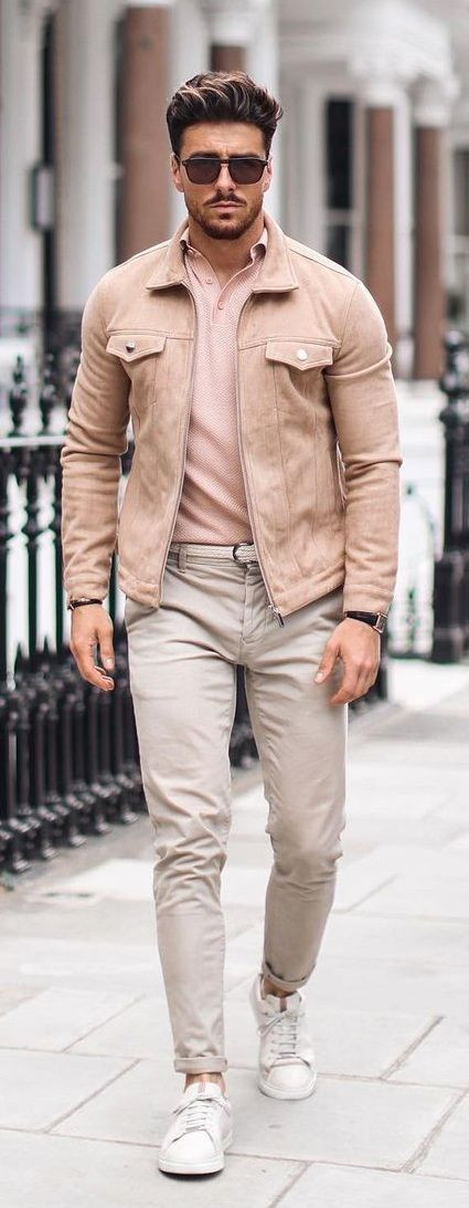 Beige Harrington Jacket, Men's Pastel Wardrobe Ideas With Beige Jeans, Nude Outfit Men: 