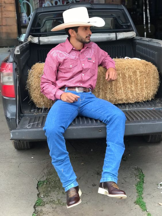 Pink Shirt, Cowboy Fashion Outfits With Light Blue Jeans, Jeans: 
