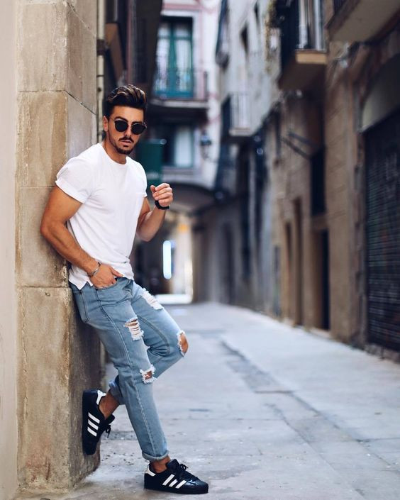 White T-shirt, Men's Summer Outfits Ideas With Light Blue Casual ...