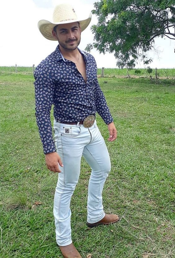 Dark Blue And Navy Shirt, Cowboy Clothing Ideas With White Jeans, Jeans ...