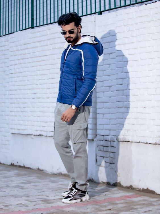 Grey Jeans, Cargo Ideas With Light Blue Winter Jacket, Jeans